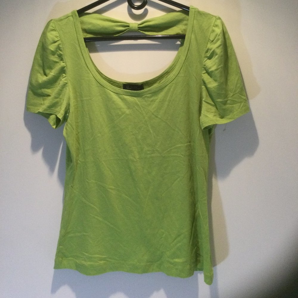 Susie Rose Green Cutout Top Sixe: XXL